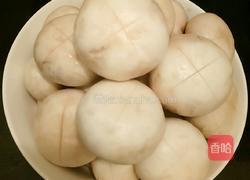 草菇红烧肉的做法图解3