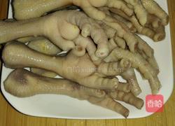 无油版红烧鸡爪的做法图解1