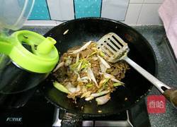 大葱爆牛肉的做法图解7