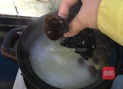 猪脚菌菇汤的做法图解13