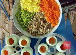 五彩咸蛋糯米的做法图解3