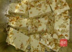 芹腐海带方便面（排骨）的做法图解1