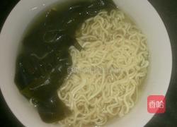 芹腐海带方便面（排骨）的做法图解4