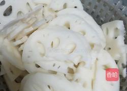 老干妈辣酱炒藕片的做法图解4