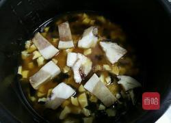 木耳竹笋腊肉饭的做法图解7