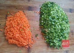 煎饺(胡萝卜芹菜猪肉馅)的做法图解6