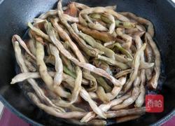 红烧肉炖干豆角的做法图解8