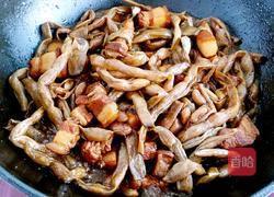 红烧肉炖干豆角的做法图解9