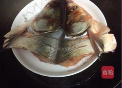 剁椒鱼头的做法图解3