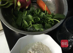 彩色饺子的做法图解1