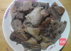 牛肉焖萝卜的做法图解2