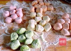 肉三鲜五彩饺子的做法图解7