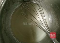 香蕉戚风蛋糕的做法图解2