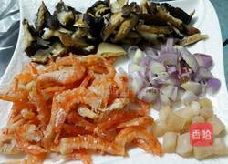 腊味炒糯米饭的做法图解4