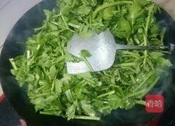 清炒芹菜的做法图解3