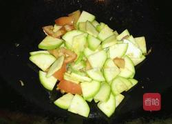 番茄角瓜炒鸡蛋的做法图解3