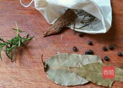 红酒烧猪脚的做法图解3