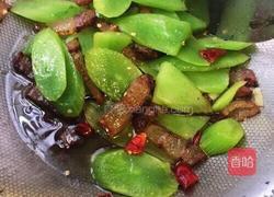 莴笋炒腊肉的做法图解3
