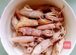 墨鱼仔炖豆腐的做法图解1