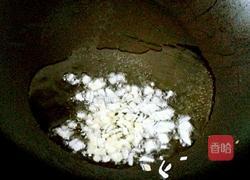蒜苗炒腊肉的做法图解4