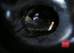 香菇鸭血靓汤的做法图解5