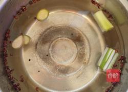 泡椒鸡爪的做法图解2
