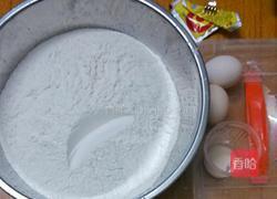 花样小面包的做法图解1