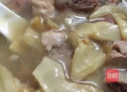 花胶炖排骨和党参的做法图解3