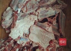 羊排炖土豆的做法图解1