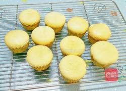 聖誕紙杯蛋糕的做法图解12