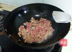 双花炒牛肉的做法图解4