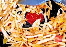 黄花菜扣肉的做法图解10