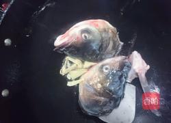 鱼头豆腐汤的做法图解3