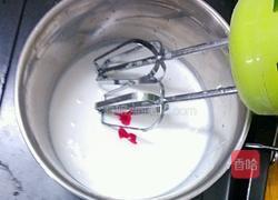 圣诞蛋糕的做法图解3