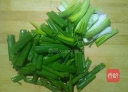 香葱炒脆皮烧肉的做法图解3