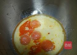 彩虹圣诞蛋糕的做法图解1