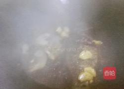 红烧鲫鱼的做法图解7