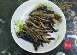 茄子干土豆条炒牛肉的做法图解2