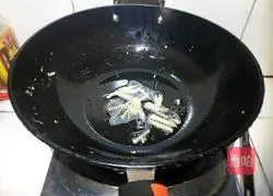 Illustration of how to make fried bitter gourd with eggs 10