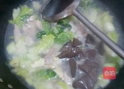 平菇白菜鸡血汤的做法图解8