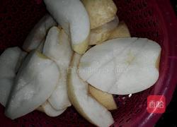 黑豆雪梨冰糖水的做法图解3