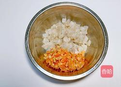 蝦仁藕餅的做法图解2