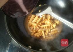 酱爆春笋的做法图解4