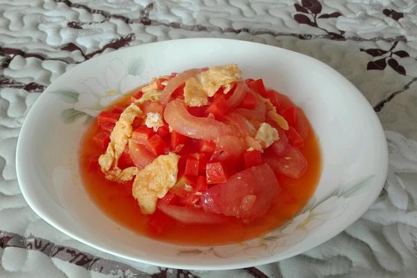 胡萝卜番茄炒鸡蛋