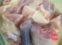 木耳蒸鸡的做法图解1