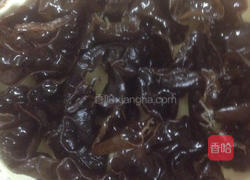 木耳蒸鸡的做法图解6