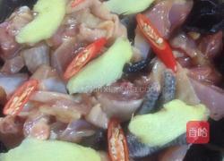 木耳蒸鸡的做法图解9
