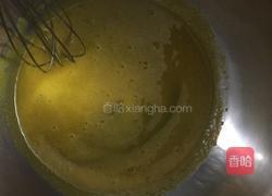 戚风蛋糕的做法图解4