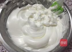 戚风蛋糕的做法图解11