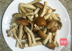 茶树菇炒肉片的做法图解1